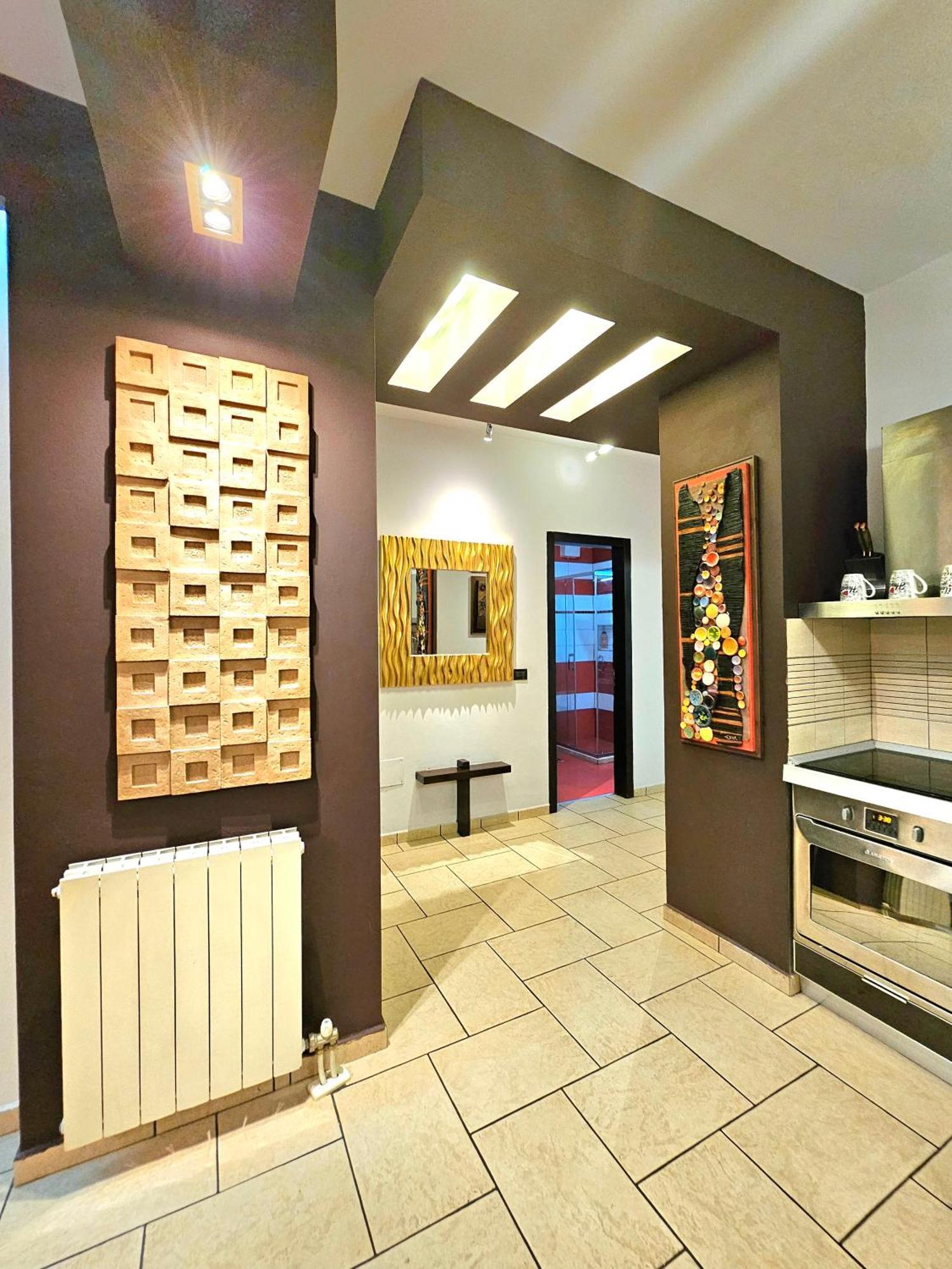 Center Apartment Easy_Luxury Tirana Bagian luar foto